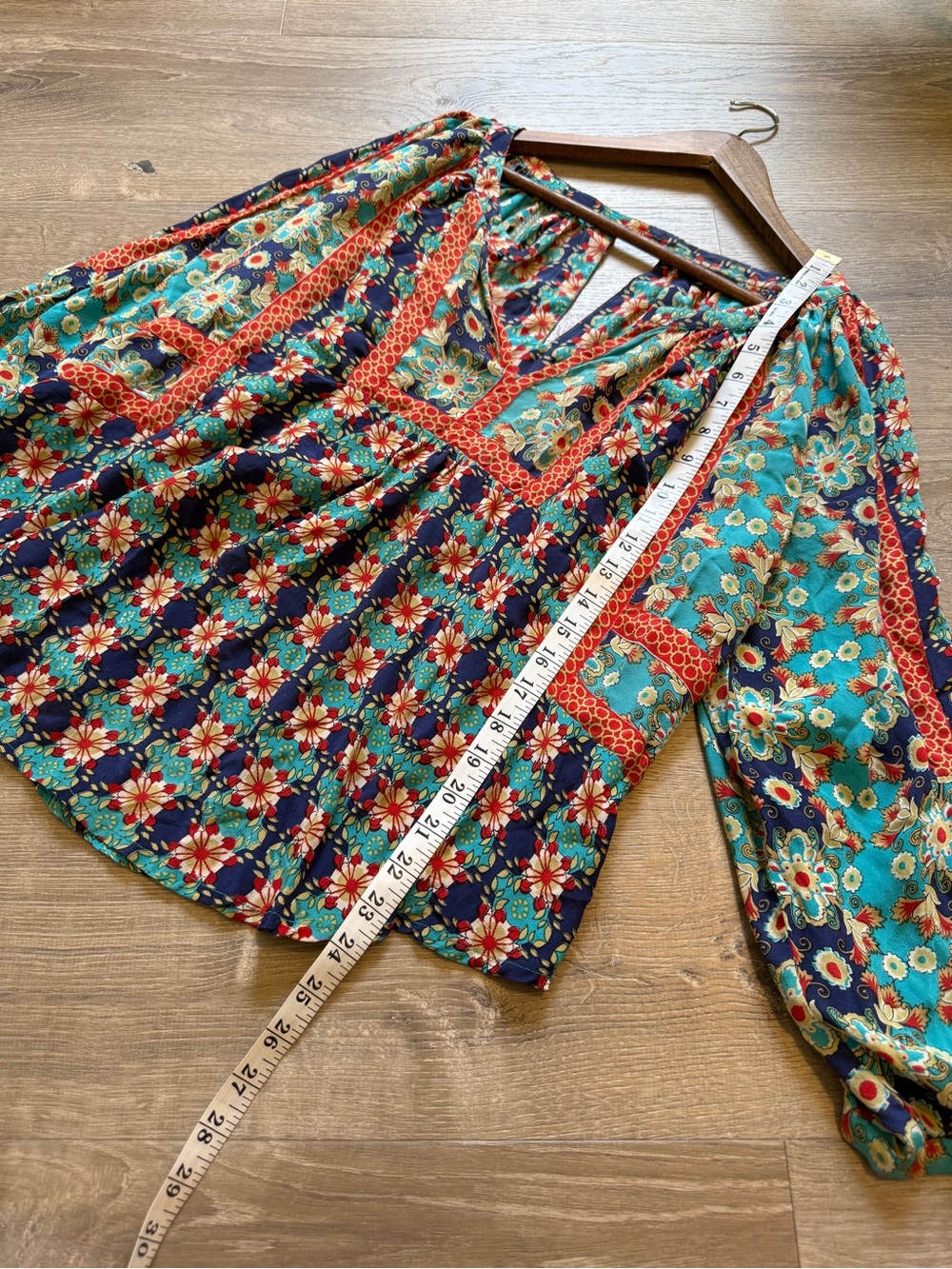 Tolani Turquoise Floral Print Silk Blouse-size M - Picture 9 of 10